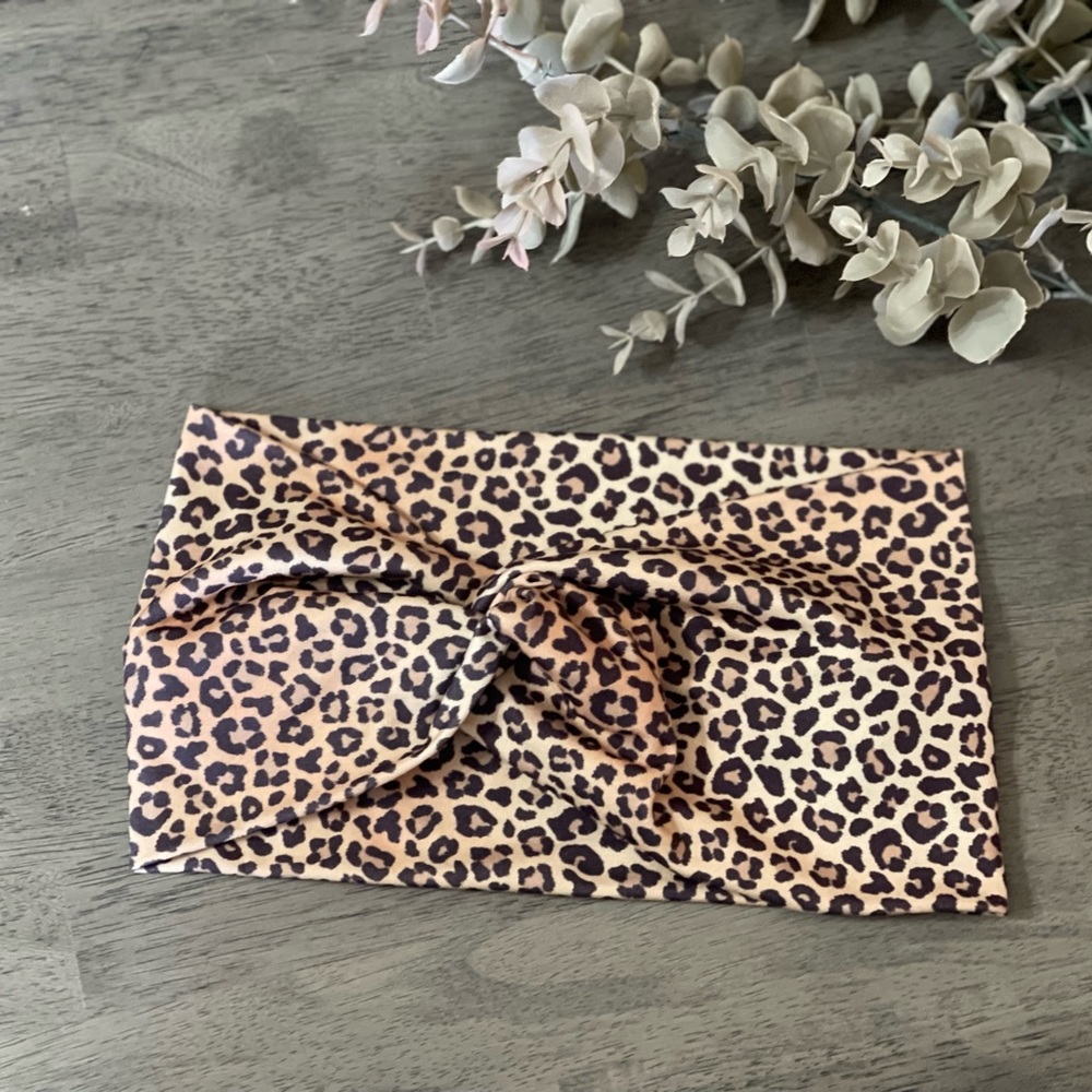 Leopard twist headband